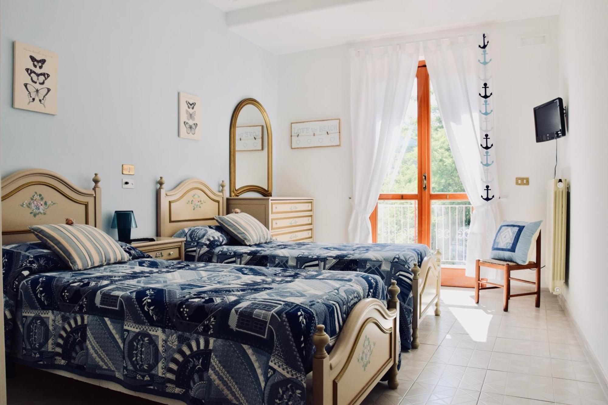 Campinola Holiday Home Private Pool ตรามอนติ ภายนอก รูปภาพ