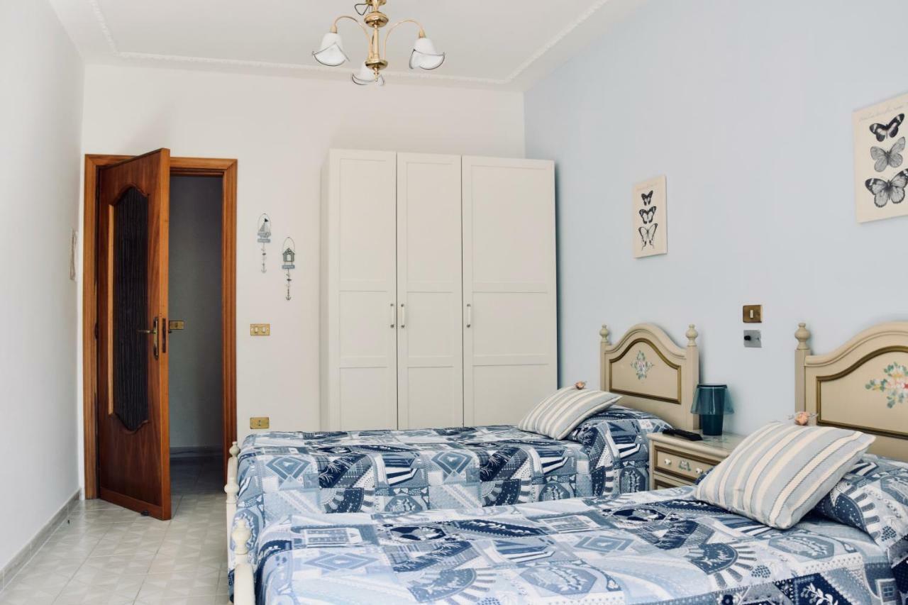 Campinola Holiday Home Private Pool ตรามอนติ ภายนอก รูปภาพ